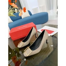 Roger Vivier Shoes